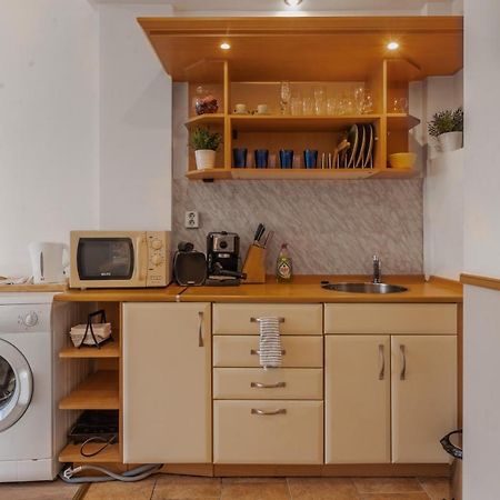 Charming Studio On Vitosha Street By Flat Mаnager Sofie Exteriér fotografie